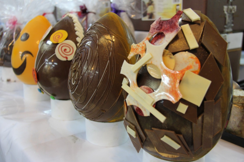 boulangerie-ROQUEBRUNE SUR ARGENS-min_chocolate_factory_eggs_easter-897028